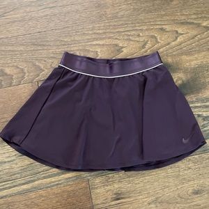 Nike tennis skirt.
